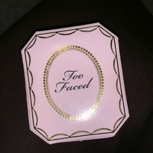 Too Faced Diamond Highlighter